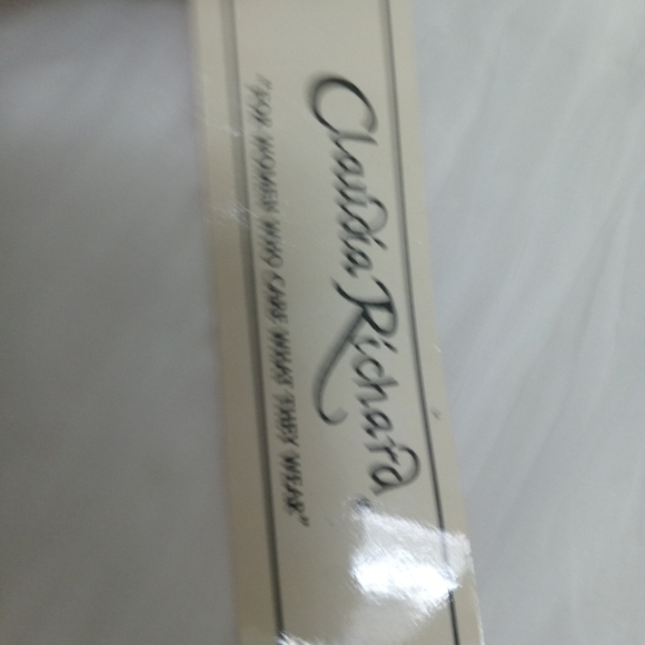 Skirt - Picture 6 of 6